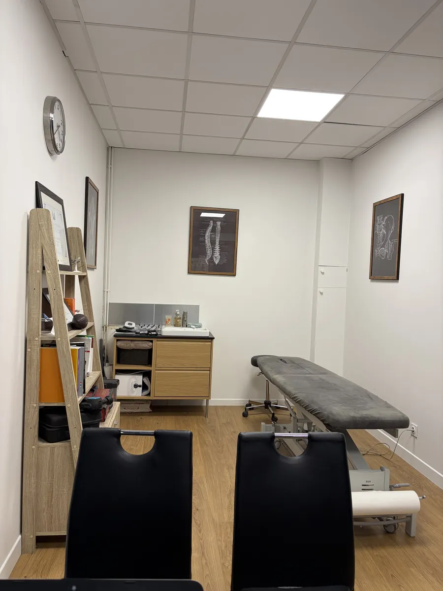 La salle de soin du cabinet d’ostéopathie de Morgan Bouisset à Colomiers